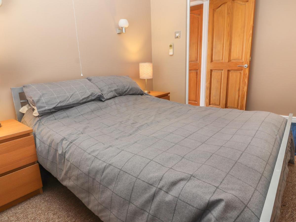27 Green Road Wrexham Luaran gambar